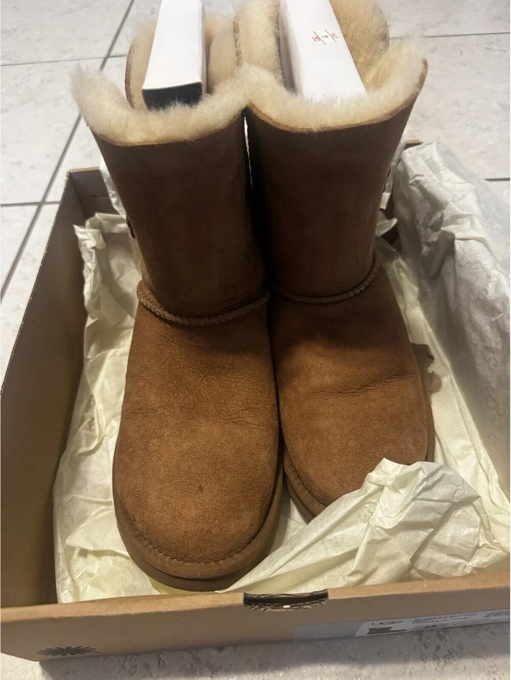 UGG Bailey Button Poppy Women's Boots Size 8 Chestnut Brown